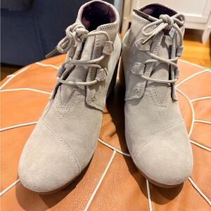 Toms Kala Light Taupe Suede Ankle Booties with Lace-Up Front